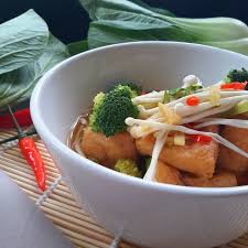 Tofu Puff And Miso Vegetable Soup Chowder Recipes Vegetarian Recipes Easy Miso Soup
