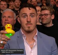 Tom Aspinall at #UFCLondon 🦆