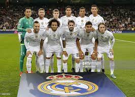 Players Of Real Madrid Line Up Before The Uefa Champions League Group Uefa Champions League Real Madrid Gareth Bale Real Madrid