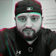 I love this scene 😅 ي I I think our boys Thinkourboysaregoing1o are going  to fight. BTVS.SCENES SCENES 5x07 The king οι cups expects a picnic. But  his is not not his