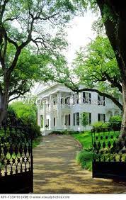 The second and most favored class of slaves on the antebellum plantation were the domestic servants, comprising. Pin On Plantation And Antebellum Homes