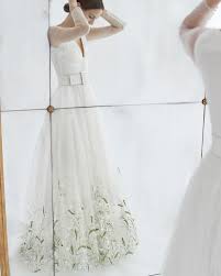 See every stunning look from carolina herrera's spring 2018 bridal collection. Carolina Herrera Wedding Dress Trends 2018 Fashion Dresses
