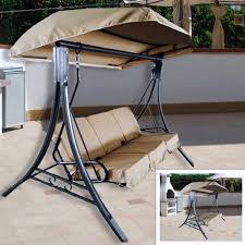 I dondoli da giardino proposti da produceshop sono tutti rigorosamente realizzati e progettati con materiali robusti e resistenti in grado di resistere nel tempo agli agenti atmosferici. Arredamento Da Esterni Elodie Con Struttara In Metallo Color Ecru E Cusini Spessorati