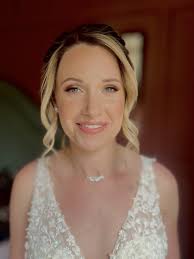 Think Pink: 10 Pink Lipstick Bridal Looks We Love