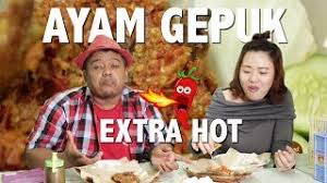 Jangan salah pilih, begini 5 cara memilih ikan tuna yang segar agar sambal kecombrang yang kamu buat lebih nikmat, kamu wajib. Resep Mudah Sambal Ayam Gepuk Pak Gembus Youtube
