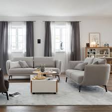Die meisten sofas werden mit einigen kissen ausgestattet, die sie gemütlicher. Wohnexpertin Juliane Zimmer Uber Das Richtige Sofa Schoner Wohnen