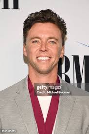 Mark Nilan's Instagram, Twitter & Facebook