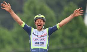Visita la web oficial del giro de italia 2021 y descubre las últimas actualizaciones e información sobre la ruta, etapas, equipos y las últimas noticias. Taco Van Der Hoorn Es El Ganador Etapa 3 Del Giro De Italia 2021