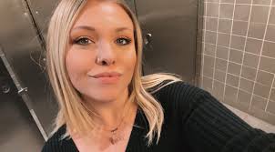 Natasha Lynn's Instagram, Twitter & Facebook