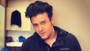 2,611 likes · 41 talking about this. I Am Fortunate To Get A Highly Performance Oriented Role In Patiala Babes Aniruddh Dave