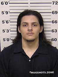 Arik Garcia's Instagram, Twitter & Facebook