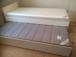 8 Finn Ikea Seng 90x200 Med Uttrekkbar Sengeskuff 90x200 Seng Madrass Blatt