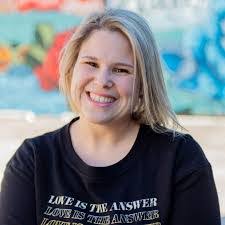 Monica Burke's Instagram, Twitter & Facebook