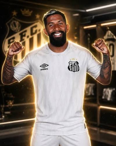 🚨🚨 Rodinei &eacute; o novo refor&ccedil;o do Santos. Aos 34 anos, o lateral-direito conseguiu a libera&ccedil;&atilde;o do Olympiacos, da Gr&eacute;cia, e acertou contrato com o Peixe at&eacute; o fim de 2027. ✓