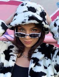 Pin By Outfiteras Moda Outfits Ins On Cow Print Cow Outfits Outfits With Hats Print Clothes