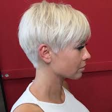 Short haircuts for women with thin hair should solve the problem of flat and dull looks. 30 Upgraded Feathered Hair Cuts That Are Trendy In 2021 Hair Adviser