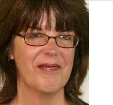 Mae Putnam's Instagram, Twitter & Facebook