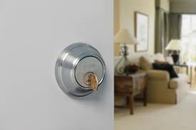 980 series single cylinder satin nickel deadbolt featuring smartkey security. Kwikset 980 26s Polished Chrome Smartkey Single Cylinder Deadbolt From The Signature Series Handlesets Com