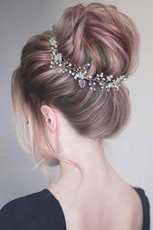 Pin By Emma Hairstyles Blog On Dugun In 2020 Prom Hairstyles For Long Hair Ball Hairstyles Long Hair Styles