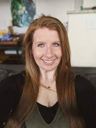 Kristina Thayer's Instagram, Twitter & Facebook