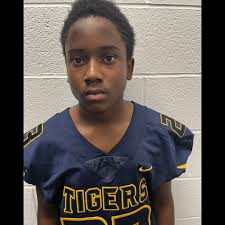 Trenton Welch's Instagram, Twitter & Facebook