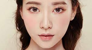 Know More About The Newest Trends In Korean Makeup Quick And Easy Korean Makeup Tutorial For Beginne Korean Makeup Look Korean Makeup Tutorials Korean Makeup