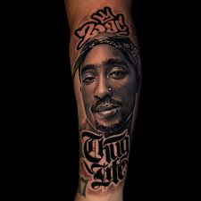 The first day of the @ashevilletattooartsfestival is underway. Today we are  competing for best of day black and grey and best of day colour. We have  some fantastic projects underway. Good luck