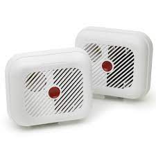 A smart smoke detector provides reliable protection for you and your family in the event of a fire. Ei Electronics Smoke Alarm Twin Pack Wilko