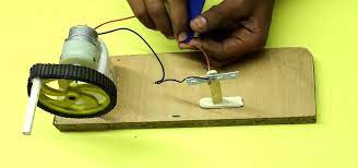 Need of dynamo dynamo can be used to convert mechanical energy to electrical energy. How To Make Power Generator Make Generator At Home How To Make A Dynamo Electric Generator Hacks Mods Circuitry Gadget Hacks
