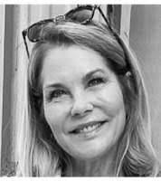 Angela Koch's Instagram, Twitter & Facebook