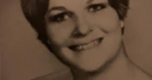 Nanette Brooks's Instagram, Twitter & Facebook