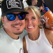 Congrats to an amazing couple!! 🤍🎀