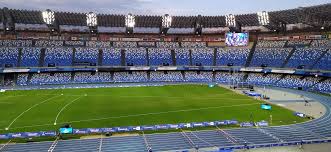 Napoli belediye başkanı luigi de magistris de maradona'nın ölümünün ardından twitter'dan san paolo stadı'nın ismini diego armando maradona yapalım diye yazarken, pek çok napolili taraftar da. Napoli Considers Renaming Stadium After Maradona The Stadium Business