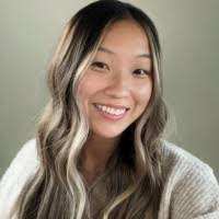 Shana Oliver's Instagram, Twitter & Facebook