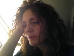 Anna Maria Nuzzo presenta il suo primo libro "Ti ricordi il biancospino?"  l'8 e il 9 ottobre