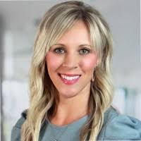 Tara Culver's Instagram, Twitter & Facebook