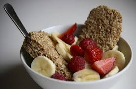 Weetabix With Fruit Healthy Breakfast Snacks Breakfast Weetabix