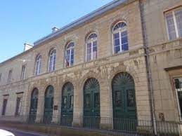 Le classement numérique est arbitraire mais on peut l'utiliser dans tous les pays du monde, ce qui n'est pas le cas, par exemple, pour le classement alphabétique. Le Tribunal Judiciaire De Cherbourg Cour D Appel De Caen