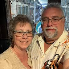 What are some small Baptist or Full Gospel churches in Trinity, Texas?