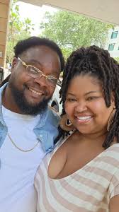 Couple Celebrates 6th Wedding Anniversary