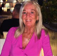 Michelle Brealey updated her profile...