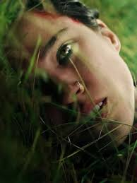 Não se mexa': Este novo filme da Netflix vai te deixar apreensivo do início  ao fim