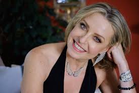 ✨ Este 15 de enero a las 19:00 hrs voy a dar una masterclass gratuita sobre  María Magdalena. 🌹 Una oportunidad para descubrir más sobre su vida, su  fuerza y su legado.