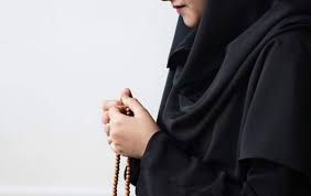 Amalan yang kedua adalah mengamalkan sunnah rasulullah saw, sebagai jalan bagi seseorang mukmin menuju dan seterusnya menjadi penghuni di dalam syurga allah swt. 4 Syarat Amalan Seorang Wanita Mudah Masuk Syurga Semua Semua Semuanya