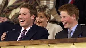 Een jaar met prins charles? Legendarische Royaltyfotograaf Bij Harry En Meghan Nu Eens Niet Vooraan Nos