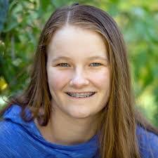 Emma Biggs's Instagram, Twitter & Facebook