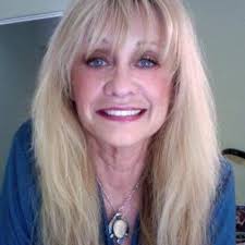 Remember Lorelei the LOOP girl? Then and Now.