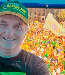 Irmão de Bolsonaro diz que não conseguiu sacar prêmio de R$ 216,86 da Mega da Virada