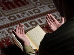 Inilah syirik dalam islam, dampak dan pencegahannya syirik adalah itikad ataupun perbuatan yang menyamakan sesuatu selain allah dan disandarkan pada. 5 Amalan Penghapus Dosa Besar Dan Kecil Yang Menurut Islam