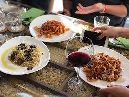 Glutenul este o proteină lipicioasă care se folosește de obicei în. 7 Restaurante Care GÄtesc FÄrÄ Gluten Restograf Ro